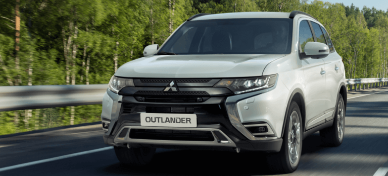Обновленный Mitsubishi Outlander уже доступен к заказу