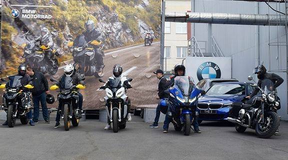 Состоялся большой тест-райд BMW Motorrad 2021