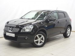 Nissan Qashqai 2008 г. (черный)