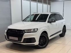 Audi Q7 2019 г. (белый)