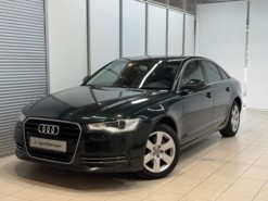 Audi A6 2014 г. (зеленый)