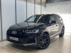 Audi Q7 2020 г. (черный)