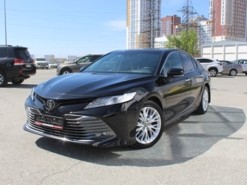 Toyota Camry 2020 г. (черный)