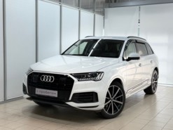 Audi Q7 2020 г. (белый)