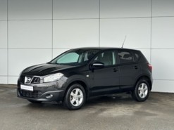 Nissan Qashqai 2013 г. (черный)
