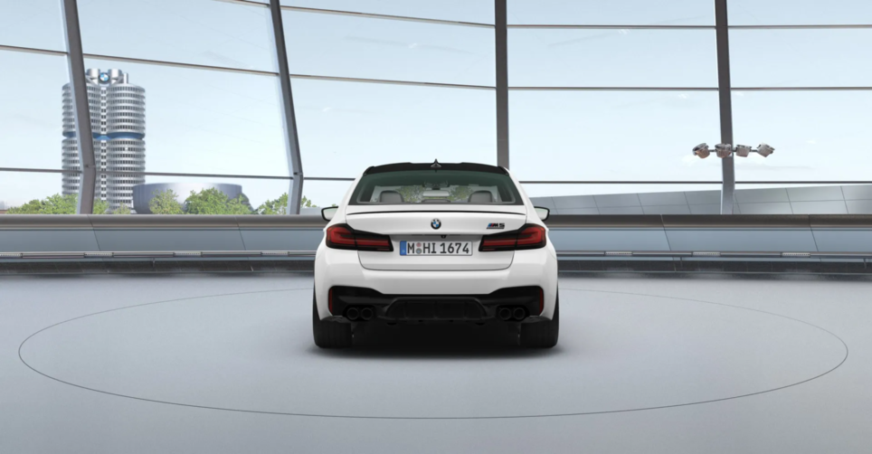 BMW M5 Седан Белый Бриллиант металлик